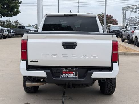 Used 2026 Toyota Tacoma TRD Off-Road AWD/4WD image 7