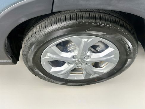 Used 2025 Honda HR-V LX image 11