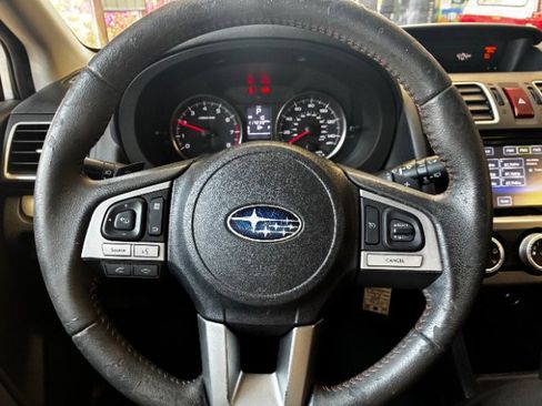 Used 2016 Subaru Crosstrek 2.0i Premium AWD/4WD image 18