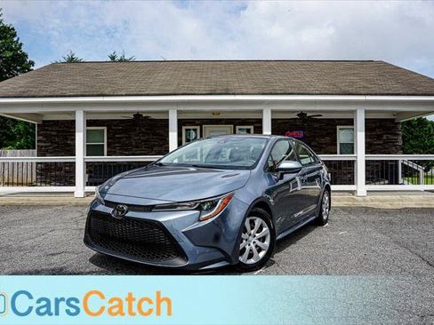 Used 2021 Toyota Corolla LE FWD image 1