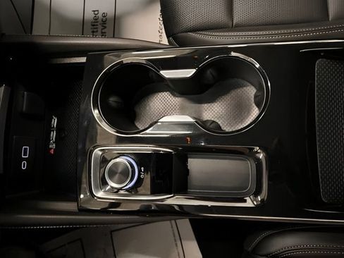 Certified 2024 Buick Envision Preferred AWD/4WD image 31
