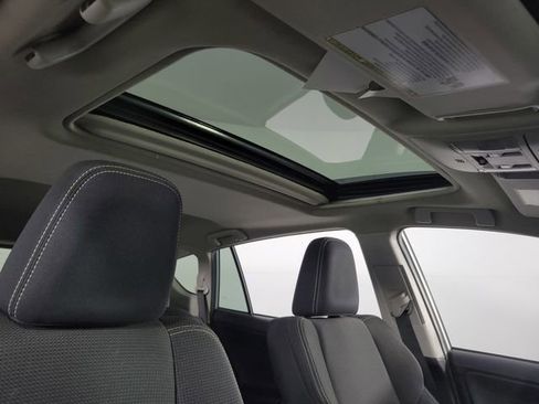 Used 2018 Toyota RAV4 XLE w/ Plus Extra Value Package AWD/4WD image 18