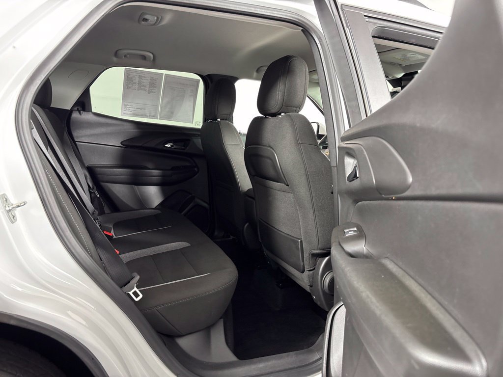 Used 2025 Chevrolet TrailBlazer LT FWD image 10