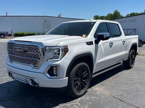 Used 2021 GMC Sierra 1500 Denali w/ Denali Premium Package AWD/4WD image 5