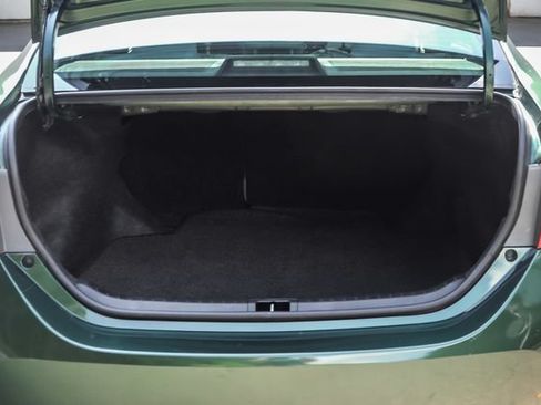 Used 2015 Toyota Corolla LE FWD image 18