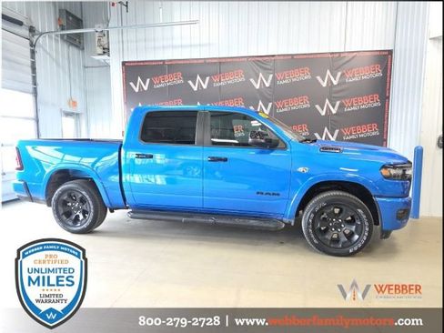 New 2026 RAM 1500 4x4 Crew Cab image 3