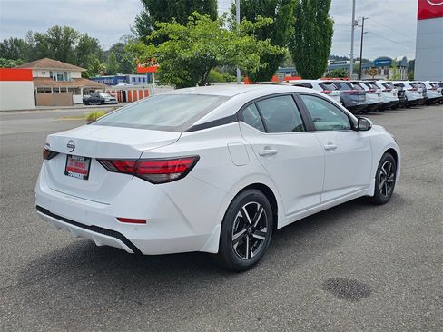 New 2025 Nissan Sentra SV w/ Trunk Package image 3