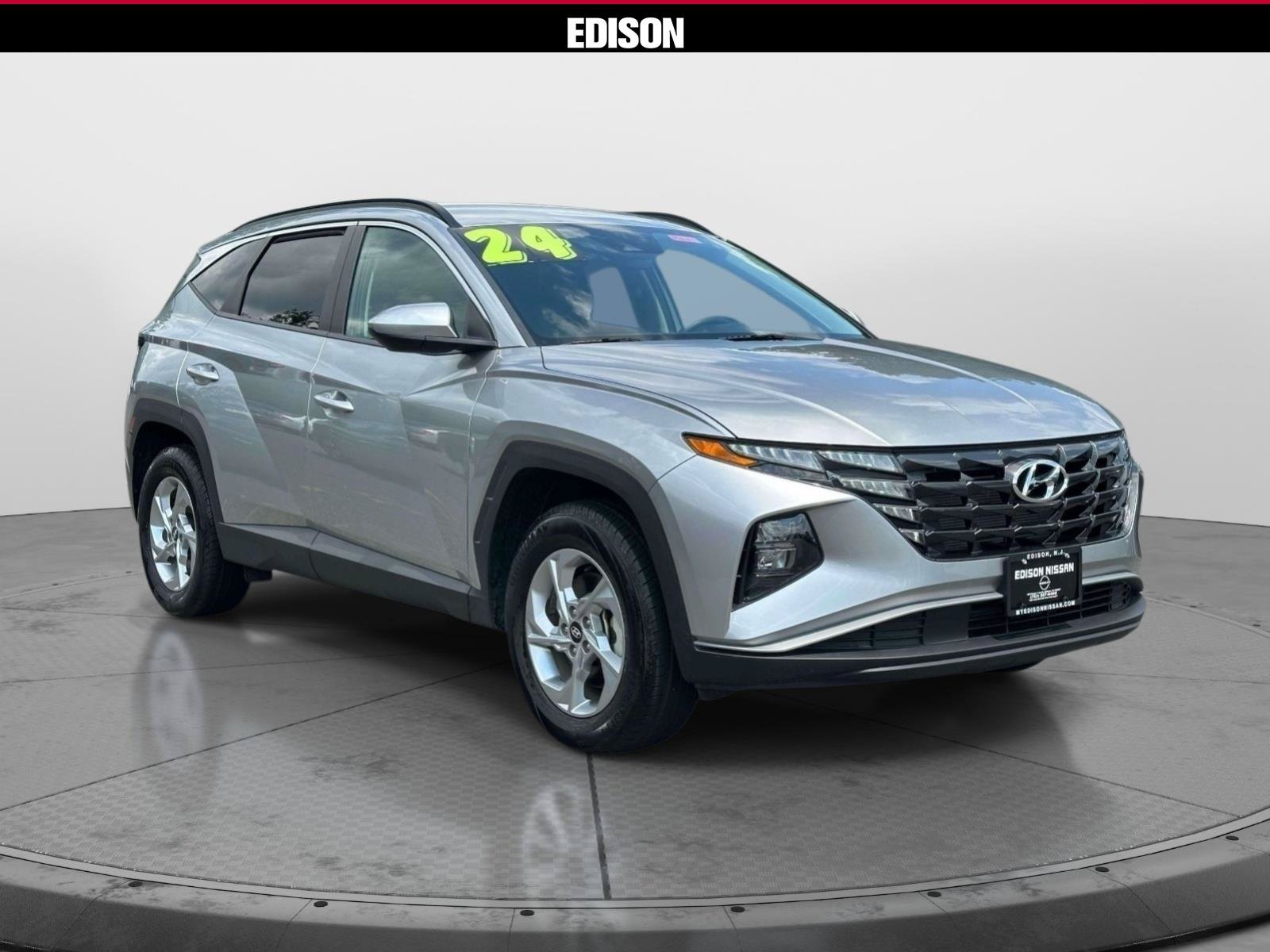 Used 2024 Hyundai Tucson SEL AWD/4WD image 1