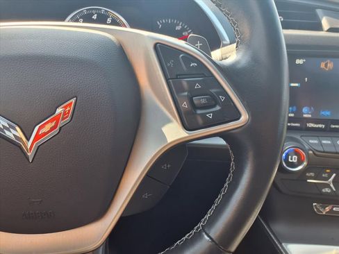 Used 2019 Chevrolet Corvette Stingray image 15