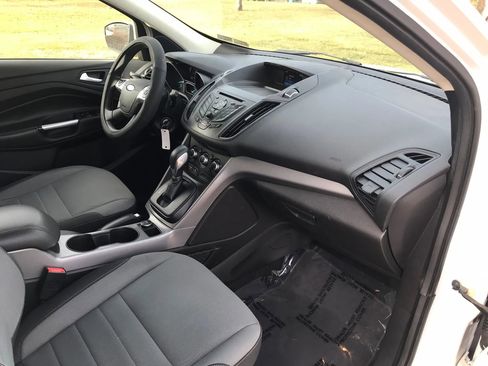 Used 2016 Ford Escape SE image 41