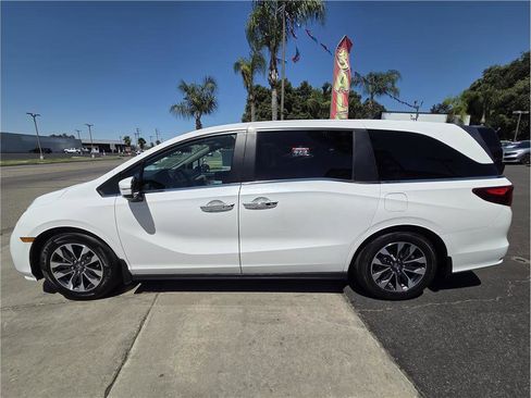 Used 2024 Honda Odyssey EX-L image 8