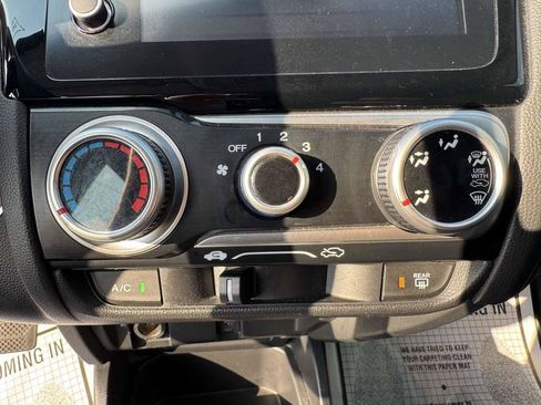 Used 2020 Honda Fit EX image 19