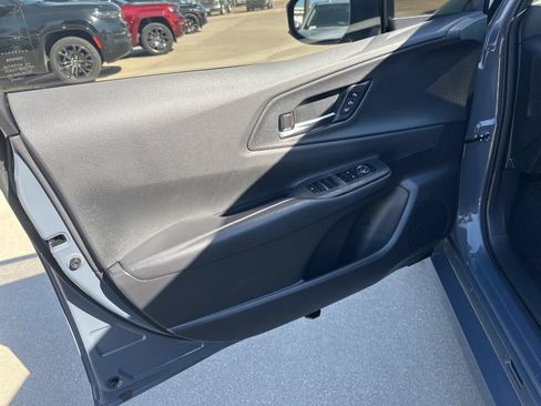 Used 2024 Toyota Prius Prime Premium FWD image 23