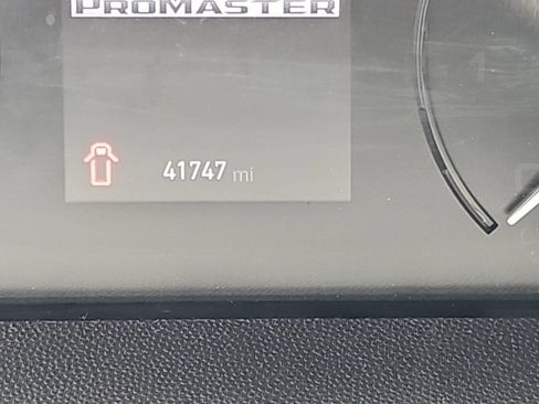 Used 2023 RAM ProMaster 2500 FWD image 9