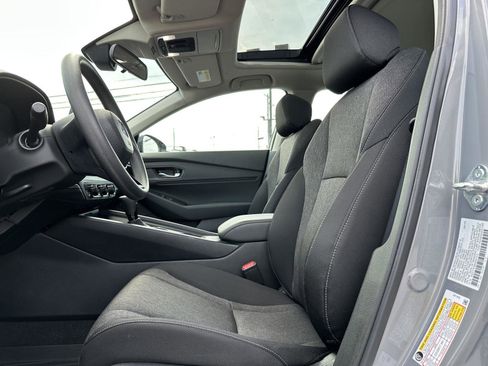 Used 2025 Honda Accord SE image 11