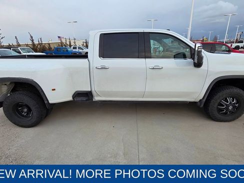 Used 2021 Chevrolet Silverado 3500 LTZ w/ LTZ Plus Package image 6