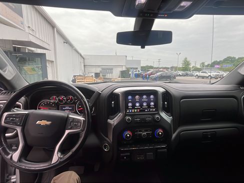 Used 2019 Chevrolet Silverado 1500 LT w/ All-Star Edition AWD/4WD image 17