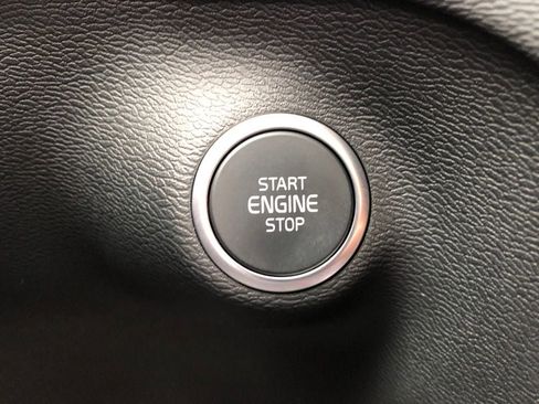 New 2026 Volvo XC40 B5 Plus w/ Protection Package Premier image 29