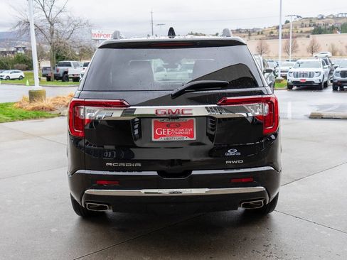 Used 2023 GMC Acadia Denali w/ Black Diamond Edition image 6