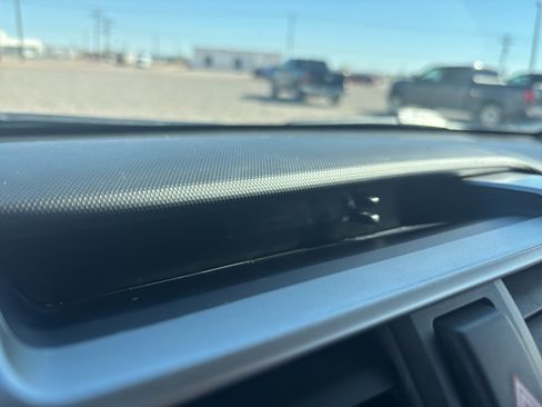 Used 2016 Toyota 4Runner SR5 AWD/4WD image 14