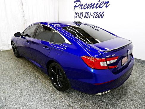 Used 2022 Honda Accord Sport image 4