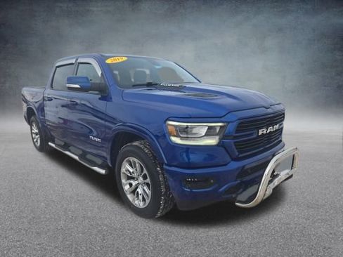 Used 2019 RAM 1500 Laramie w/ Sport Appearance Package image 8