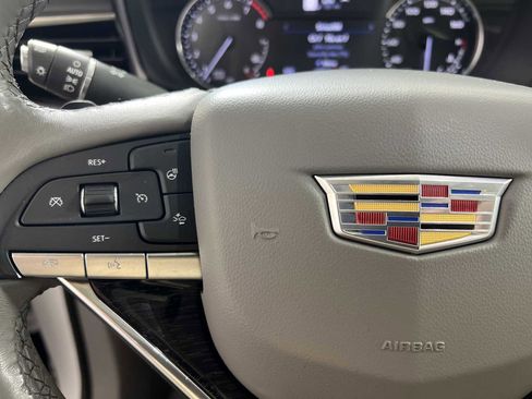 Used 2021 Cadillac XT6 Premium Luxury AWD/4WD image 9