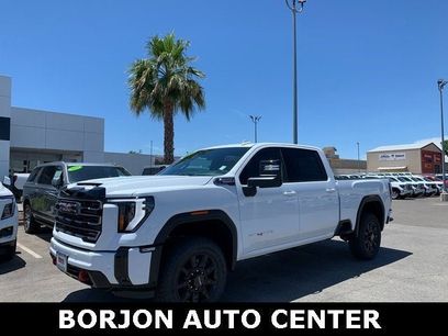 New 2025 GMC Sierra 2500 AT4 w/ AT4 Preferred Package
