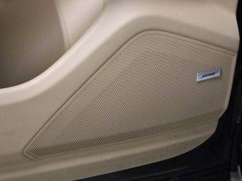 Used 2019 Porsche Cayenne image 17