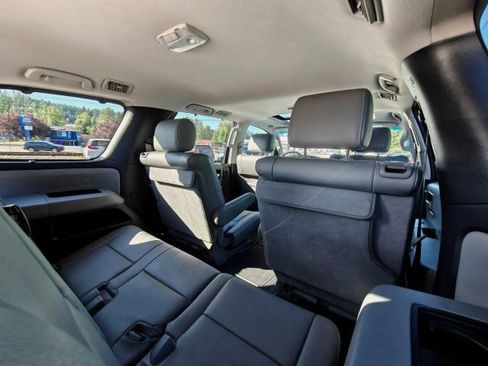Used 2014 Toyota Sequoia Limited AWD/4WD image 43