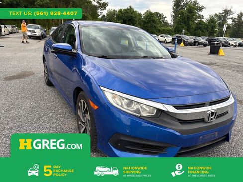 Used 2018 Honda Civic EX image 1