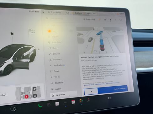 Used 2021 Tesla Model Y Long Range AWD/4WD image 41