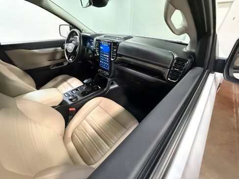 Used 2024 Ford Ranger Lariat w/ FX4 Off-Road Package image 60