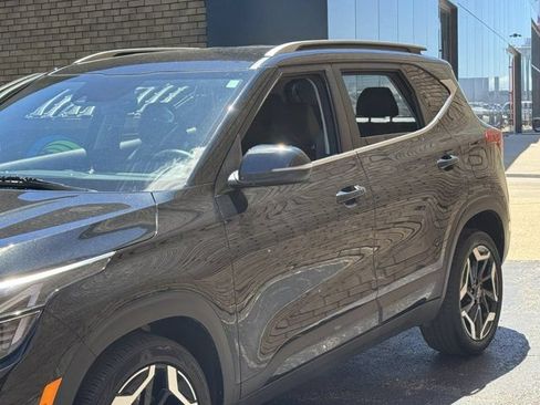 Used 2024 Kia Seltos SX AWD/4WD image 25
