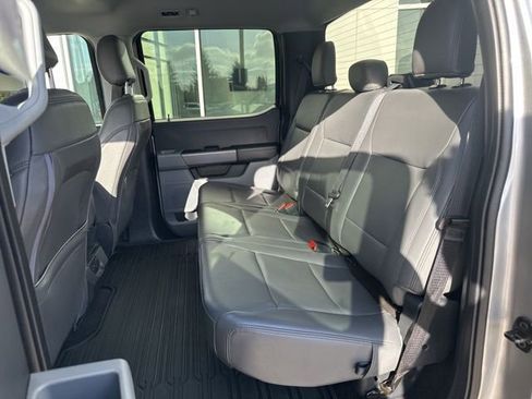 Used 2022 Ford F150 XLT w/ Trailer Tow Package image 25