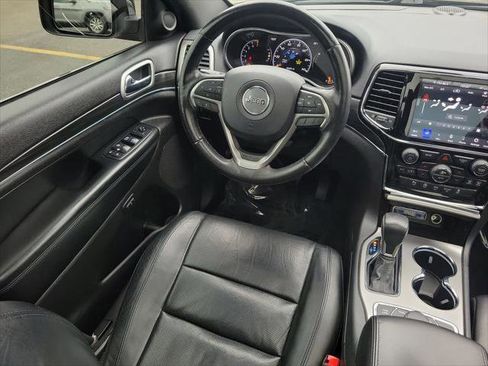 Certified 2020 Jeep Grand Cherokee Limited w/ Luxury Group II AWD/4WD image 15