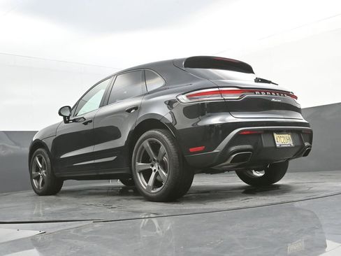 New 2026 Porsche Macan image 33