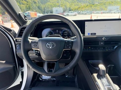 Certified 2026 Toyota Crown Platinum AWD/4WD image 17