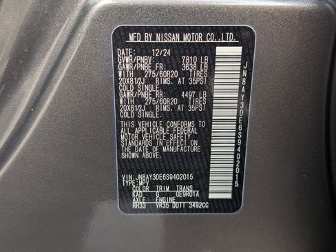 Used 2025 Nissan Armada PRO-4X w/ Pro-4X Premium Package image 39