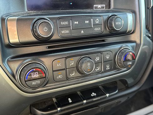 Used 2018 Chevrolet Silverado 1500 LT w/ All Star Edition AWD/4WD image 18