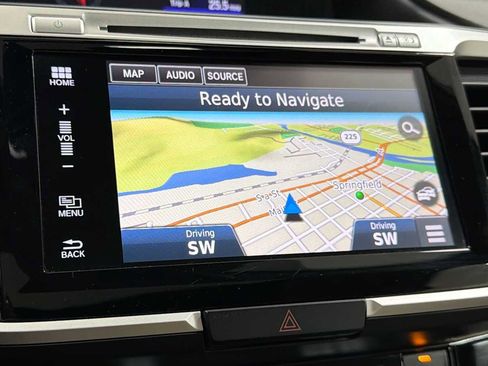Used 2017 Honda Accord Touring image 20