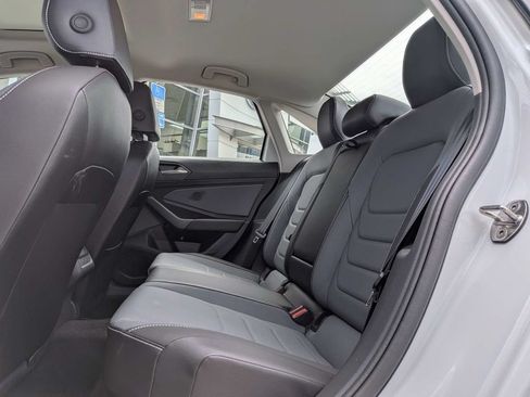 Certified 2026 Volkswagen Jetta SEL FWD image 17