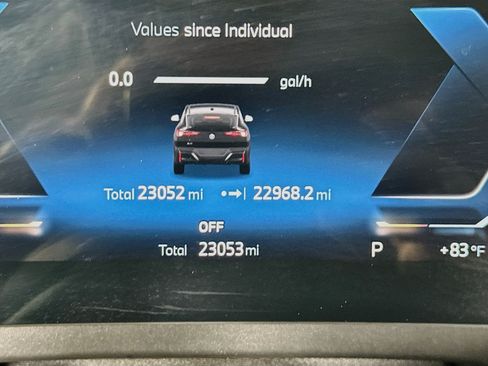 Used 2026 BMW X2 xDrive28i w/ Convenience Package AWD/4WD image 19