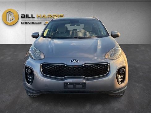 Used 2017 Kia Sportage EX image 2