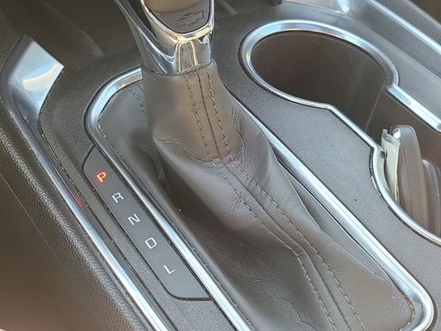 Used 2023 Chevrolet Traverse LT w/ LT Premium Package image 34