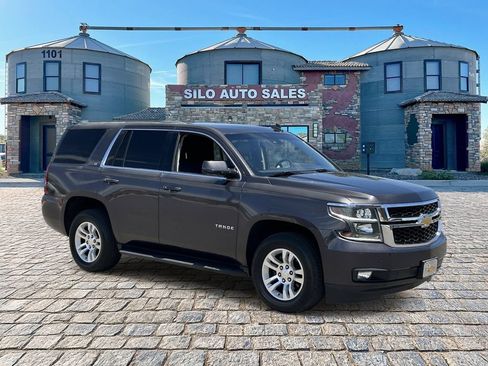 Used 2015 Chevrolet Tahoe LT w/ Luxury Package RWD image 7