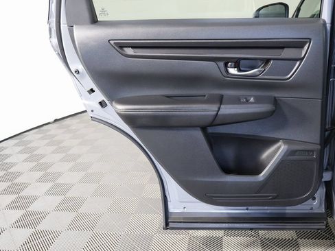 Used 2025 Honda CR-V LX image 13