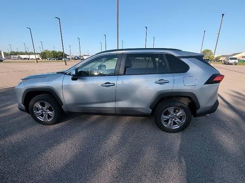 Used 2024 Toyota RAV4 XLE w/ Convenience Package image 9