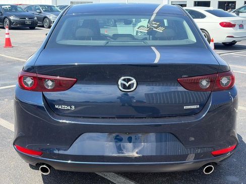 Used 2023 MAZDA MAZDA3 s FWD image 3