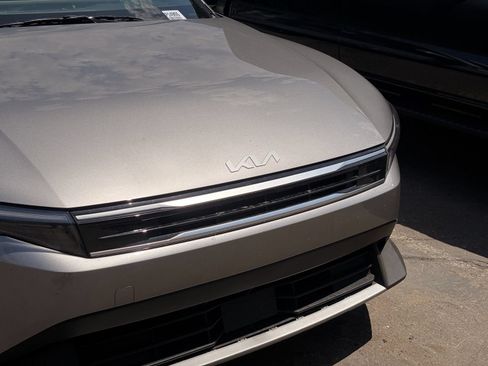 Used 2025 Kia K4 EX FWD image 4
